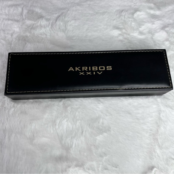 Akribos XXIV Diamond Dial Embellished Gold - Tone Watch New - Picture 4 of 7